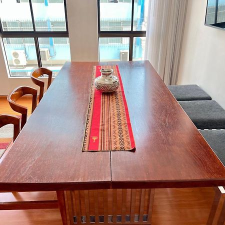 Downtown Lima Apt With May Promo Book & Save Big Exterior photo