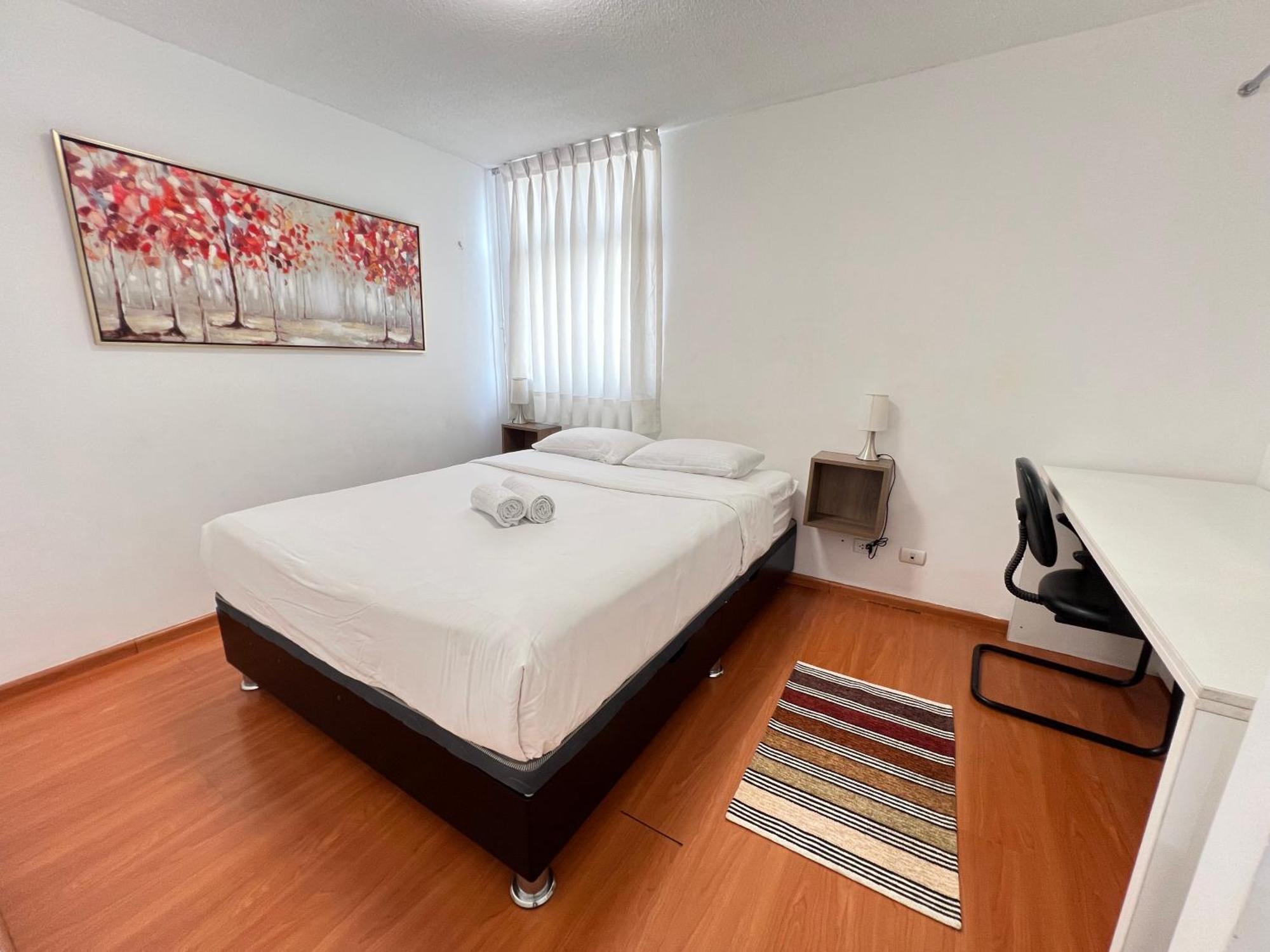 Downtown Lima Apt With May Promo Book & Save Big Exterior photo