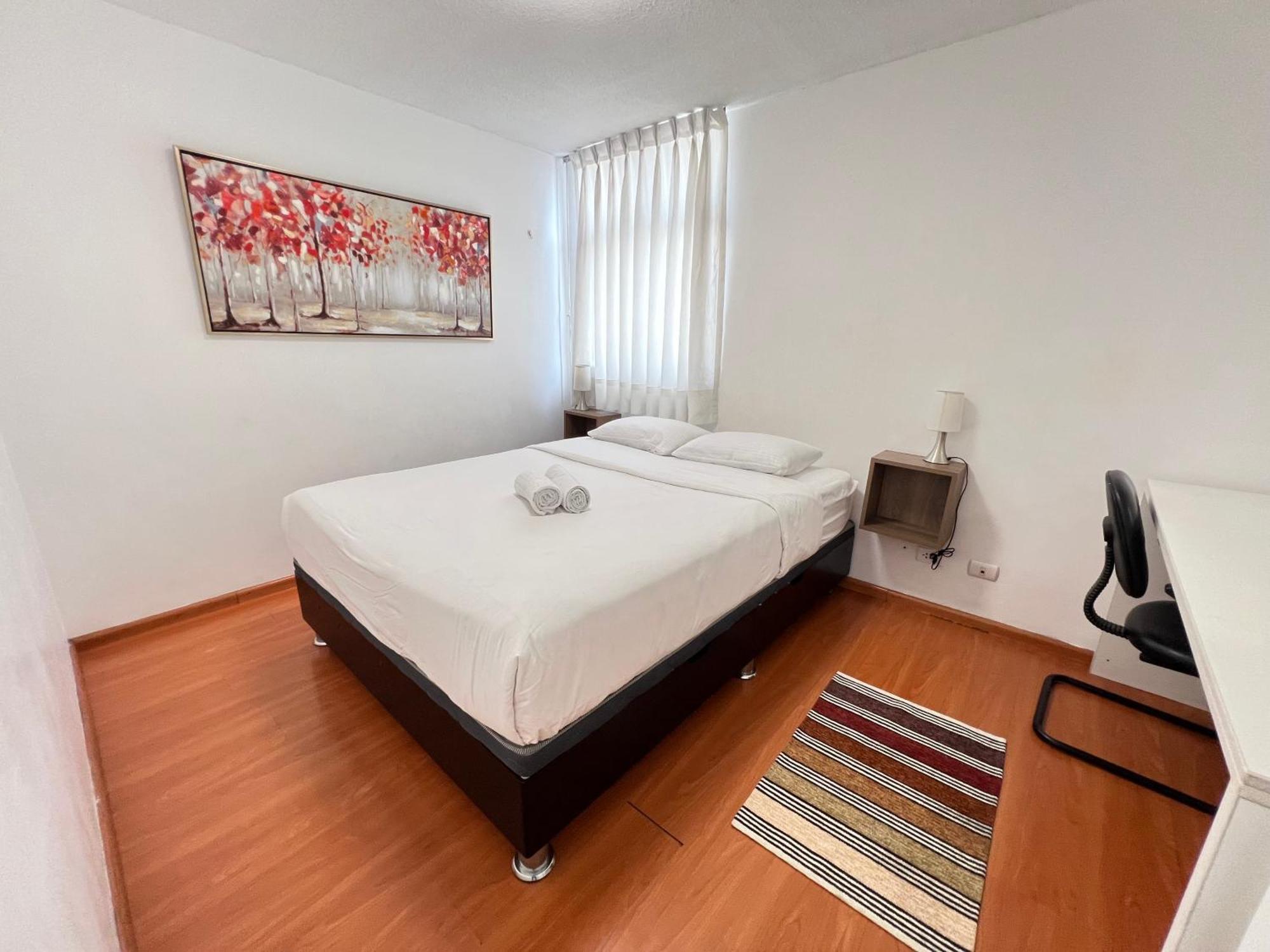 Downtown Lima Apt With May Promo Book & Save Big Exterior photo