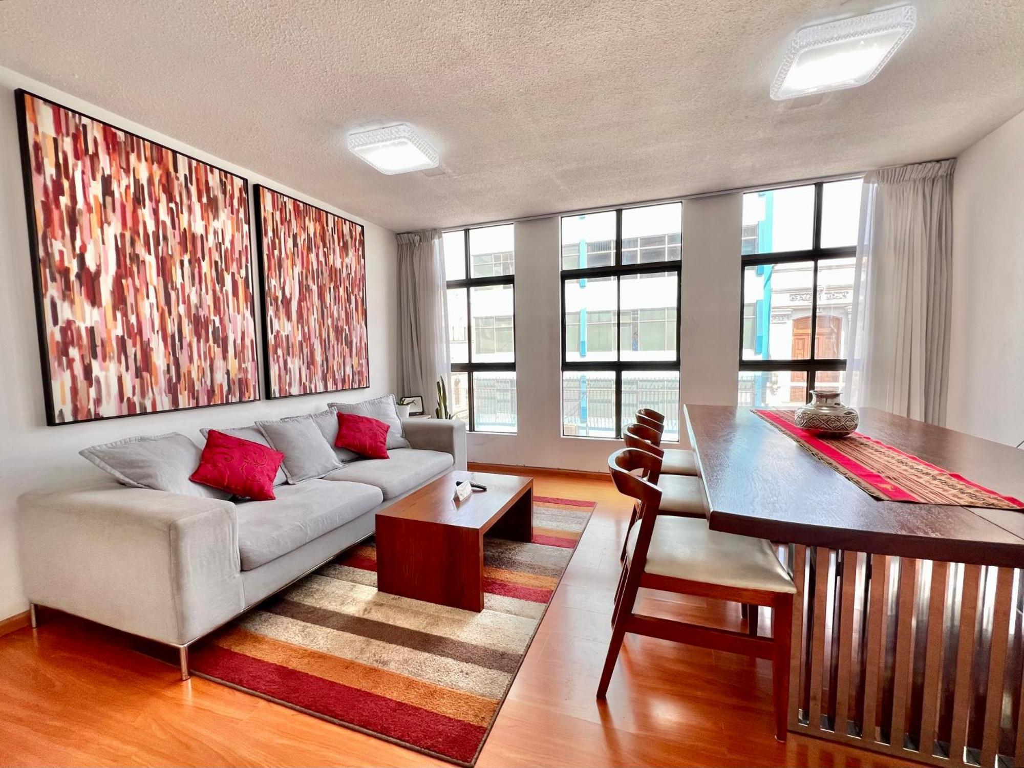 Downtown Lima Apt With May Promo Book & Save Big Exterior photo